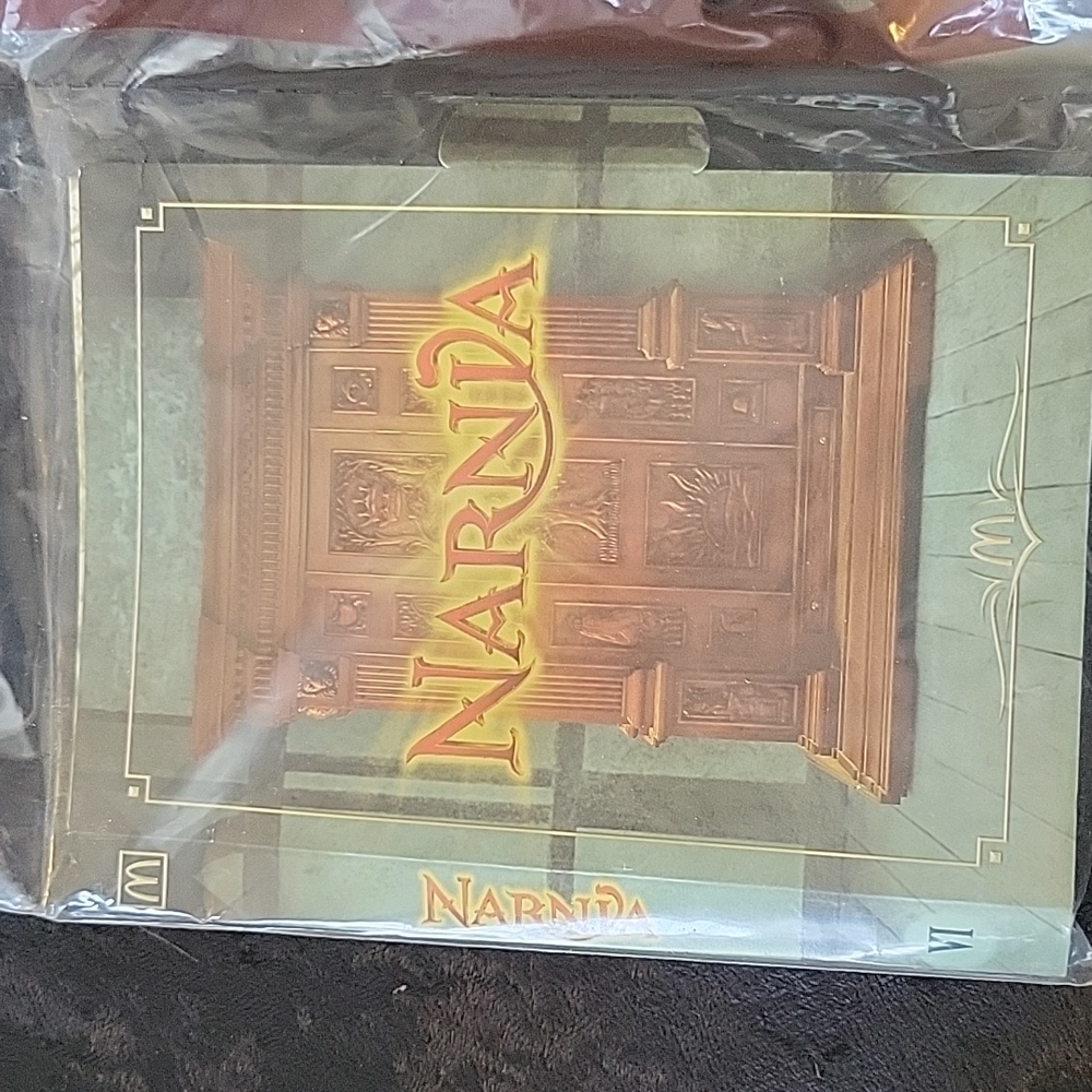 2005 McDonald's Happy Meal The Cronicles of Narnia - Susan Pevensie #6 toy - Picture 2 of 5